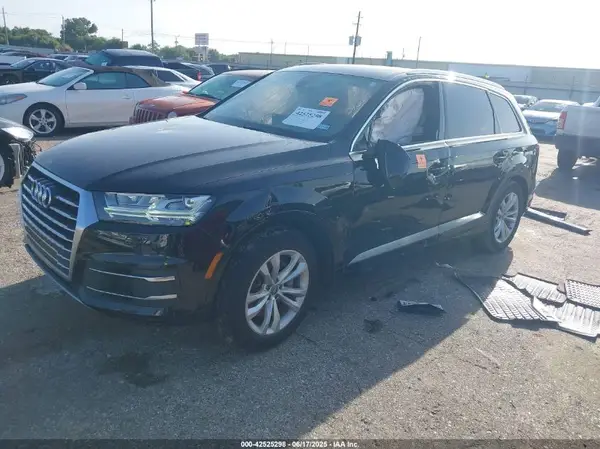 WA1LAAF73KD005199 2019 AUDI Q7 - Image 2