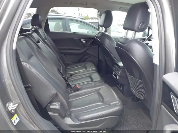 WA1LAAF73KD008927 2019 AUDI Q7 - Image 8