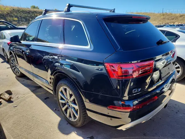 WA1LAAF73KD016235 2019 AUDI Q7 - Image 2