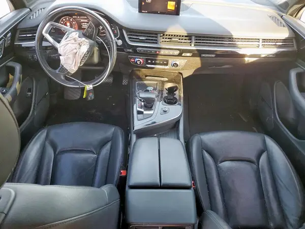 WA1LAAF73KD019295 2019 AUDI Q7 - Image 8