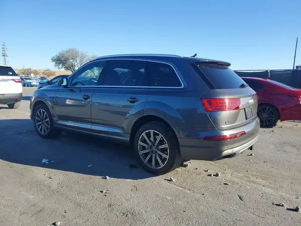 WA1LAAF73KD032516 2019 AUDI Q7 - Image 2