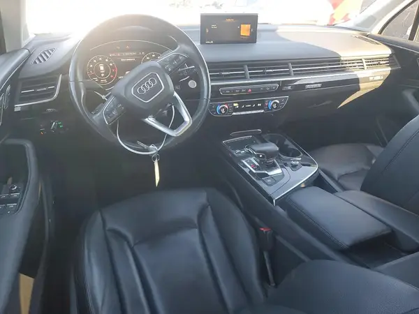 WA1LAAF73KD032516 2019 AUDI Q7 - Image 8
