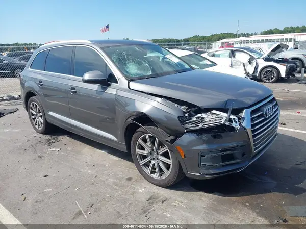 WA1LAAF73KD035318 2019 AUDI Q7 - Image 1