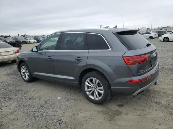 WA1LAAF73KD038509 2019 AUDI Q7 - Image 2