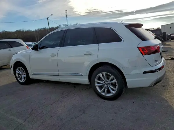 WA1LAAF73KD044438 2019 AUDI Q7 - Image 2