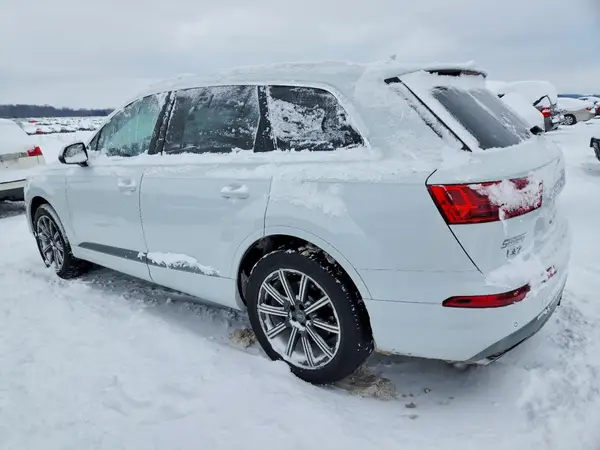 WA1LAAF74HD000568 2017 AUDI Q7 - Image 2