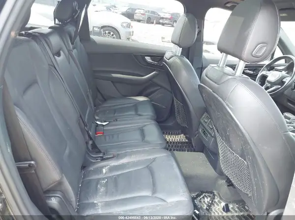 WA1LAAF74HD008590 2017 AUDI Q7 - Image 8