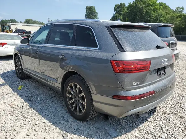 WA1LAAF74HD009710 2017 AUDI Q7 - Image 2