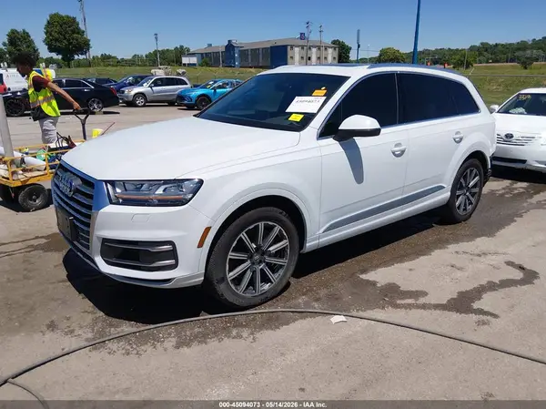WA1LAAF74HD015006 2017 AUDI Q7 - Image 2