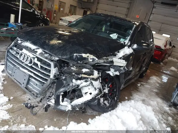 WA1LAAF74HD023817 2017 AUDI Q7 - Image 2