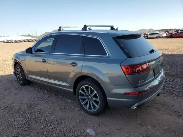 WA1LAAF74HD024840 2017 AUDI Q7 - Image 2