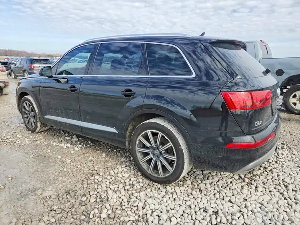 WA1LAAF74HD027835 2017 AUDI Q7 - Image 2