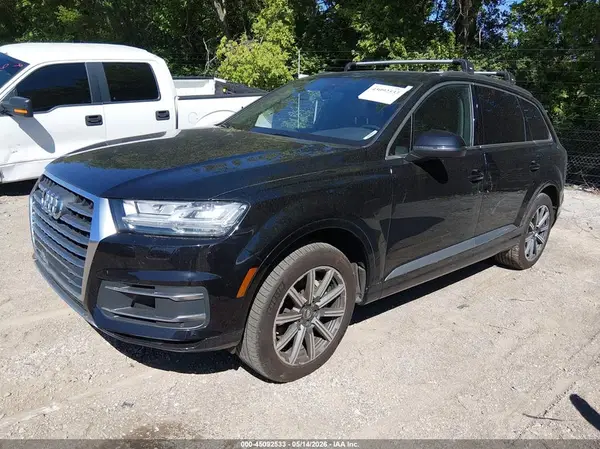 WA1LAAF74HD030590 2017 AUDI Q7 - Image 2