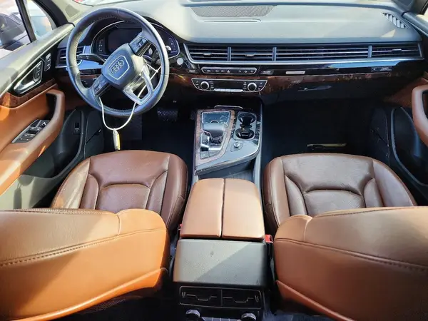 WA1LAAF74HD036082 2017 AUDI Q7 - Image 8