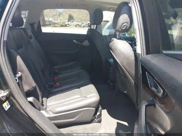 WA1LAAF74HD039726 2017 AUDI Q7 - Image 8
