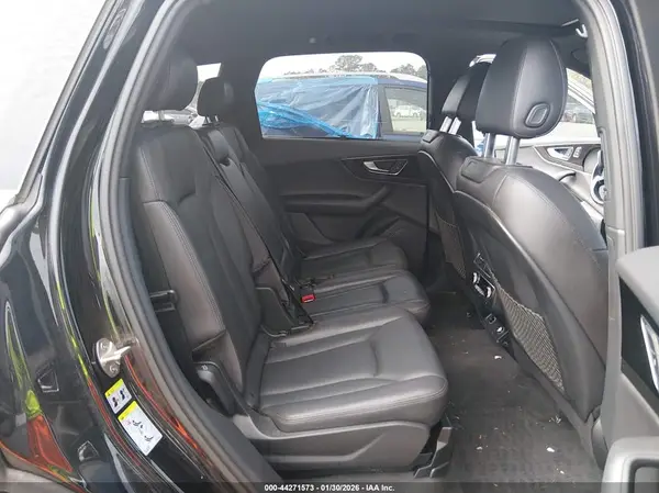 WA1LAAF74HD040391 2017 AUDI Q7 - Image 8