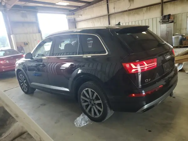 WA1LAAF74HD040584 2017 AUDI Q7 - Image 2