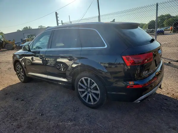 WA1LAAF74HD041508 2017 AUDI Q7 - Image 2