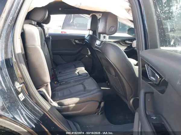 WA1LAAF74HD044974 2017 AUDI Q7 - Image 8