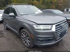WA1LAAF74HD055585 2017 AUDI Q7