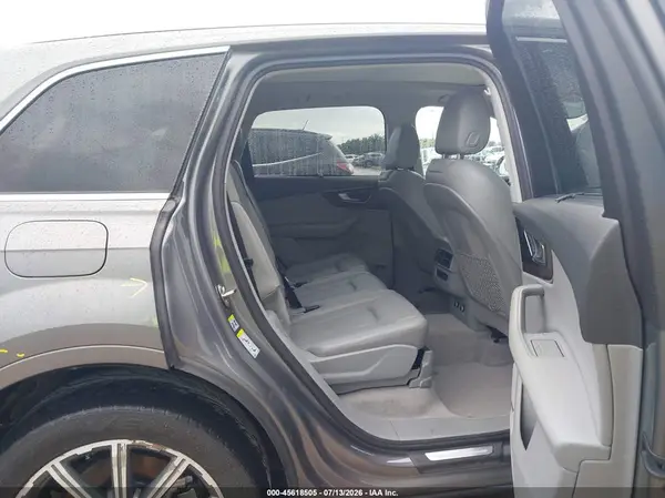 WA1LAAF74JD002570 2018 AUDI Q7 - Image 8