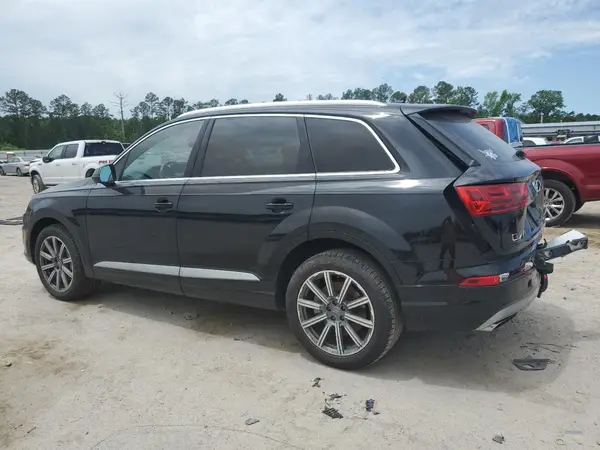 WA1LAAF74JD010300 2018 AUDI Q7 - Image 2