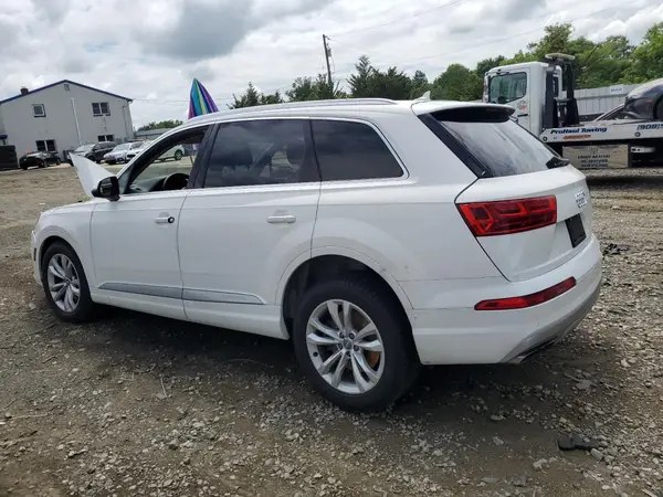 WA1LAAF74JD025573 2018 AUDI Q7 - Image 2