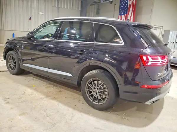 WA1LAAF74JD034693 2018 AUDI Q7 - Image 2