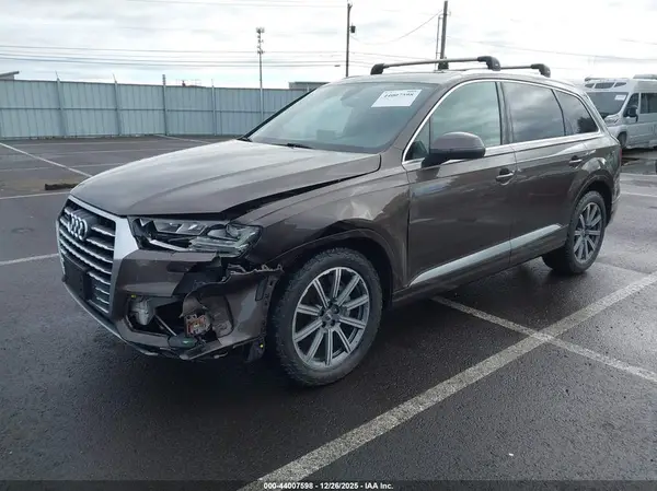 WA1LAAF74JD039831 2018 AUDI Q7 - Image 2