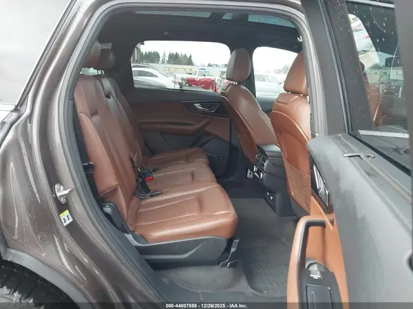 WA1LAAF74JD039831 2018 AUDI Q7 - Image 8
