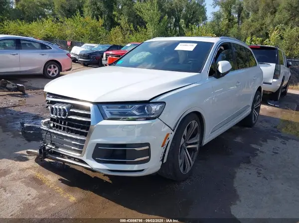 WA1LAAF74JD046195 2018 AUDI Q7 - Image 2