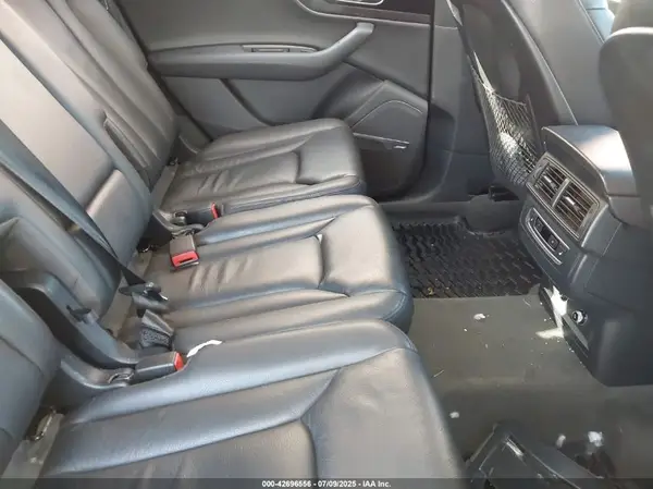 WA1LAAF74JD050828 2018 AUDI Q7 - Image 8