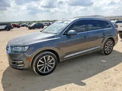 WA1LAAF74KD030516 2019 AUDI Q7