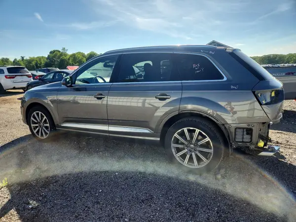WA1LAAF74KD047882 2019 AUDI Q7 - Image 2