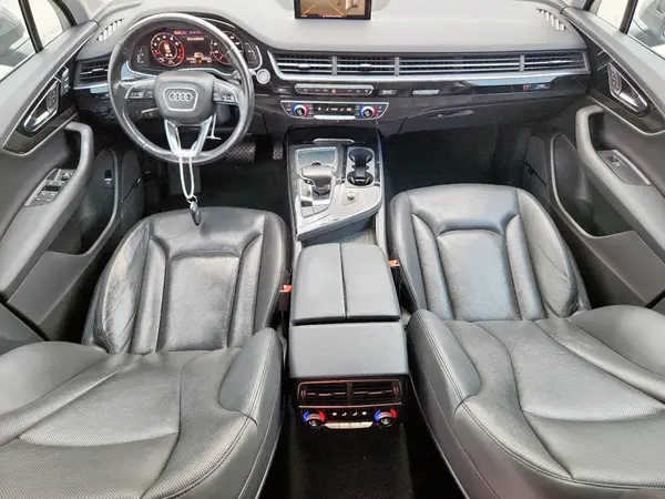 WA1LAAF75HD000174 2017 AUDI Q7 - Image 8