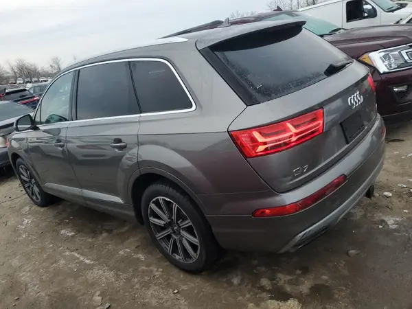WA1LAAF75HD002250 2017 AUDI Q7 - Image 2