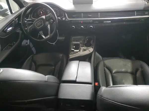 WA1LAAF75HD009067 2017 AUDI Q7 - Image 8