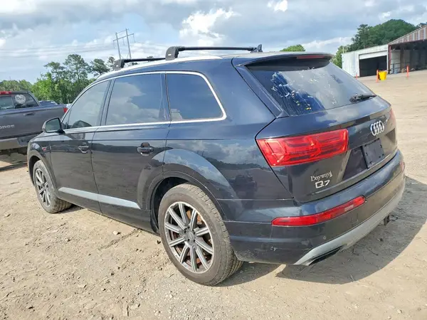 WA1LAAF75HD012275 2017 AUDI Q7 - Image 2