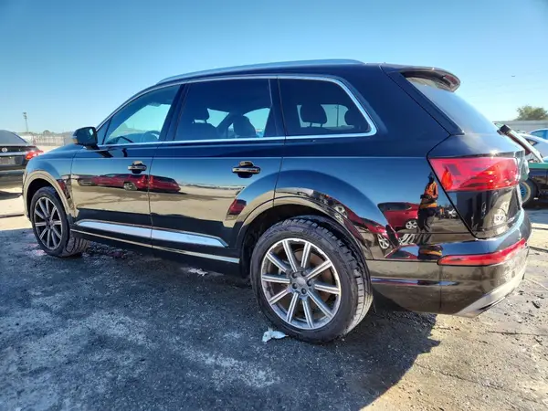 WA1LAAF75HD012986 2017 AUDI Q7 - Image 2