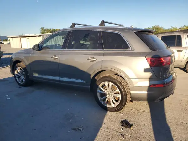 WA1LAAF75HD015080 2017 AUDI Q7 - Image 2
