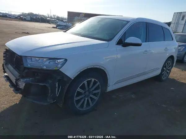 WA1LAAF75HD016214 2017 AUDI Q7 - Image 2