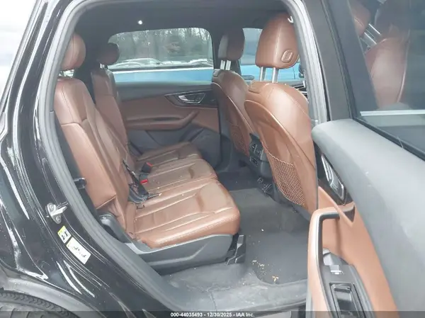 WA1LAAF75HD019050 2017 AUDI Q7 - Image 8