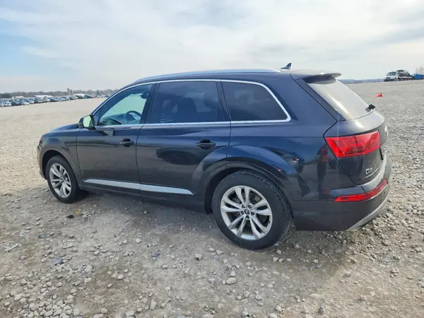 WA1LAAF75HD024538 2017 AUDI Q7 - Image 2
