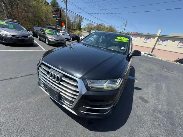 WA1LAAF75HD025575 2017 AUDI Q7 - Image 1