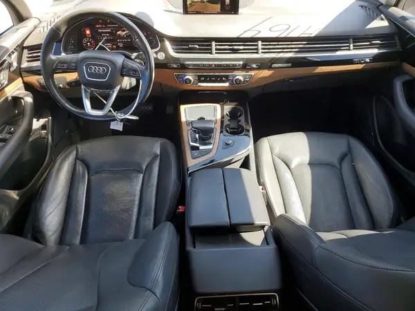 WA1LAAF75HD031425 2017 AUDI Q7 - Image 8