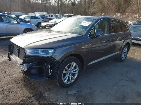 WA1LAAF75HD031599 2017 AUDI Q7 - Image 2