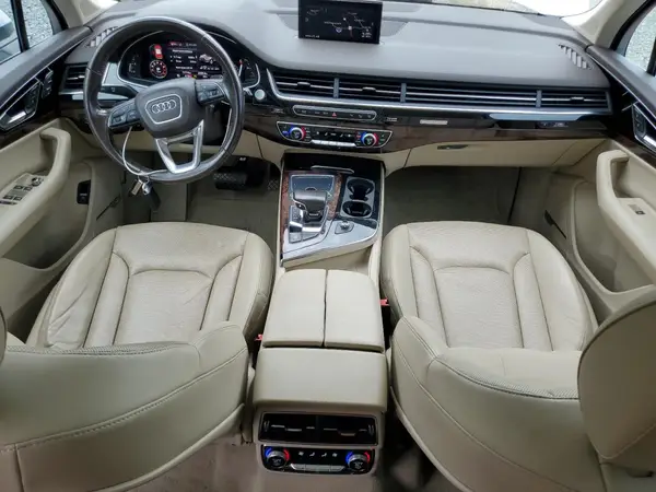 WA1LAAF75HD033921 2017 AUDI Q7 - Image 8