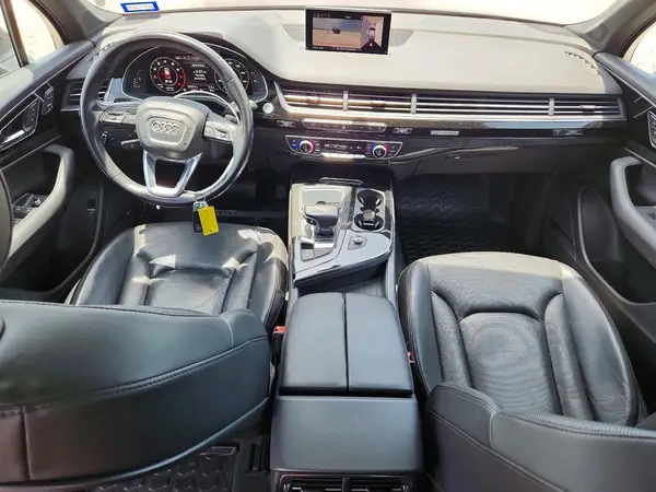WA1LAAF75HD035524 2017 AUDI Q7 - Image 8