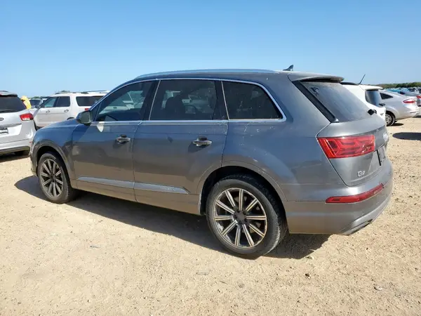 WA1LAAF75HD038116 2017 AUDI Q7 - Image 2