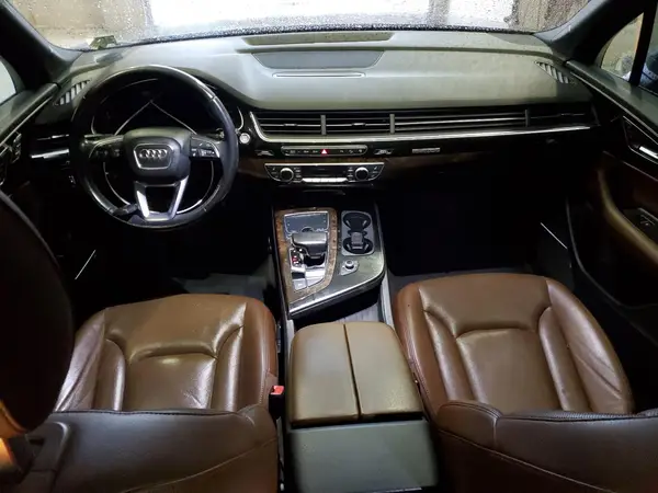WA1LAAF75HD041081 2017 AUDI Q7 - Image 8
